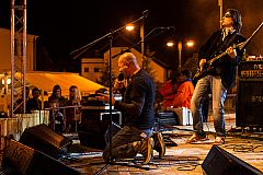 Koncert na Trgu - Tri debela psa