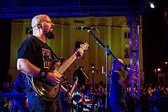 Koncert na Trgu - Hladno pivo