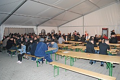 Pod šatorima